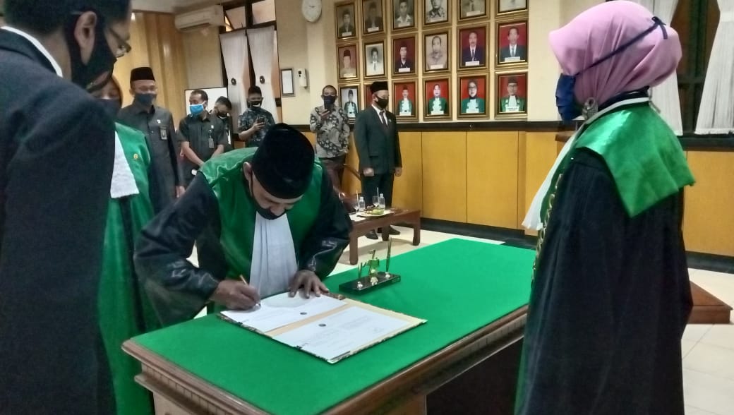 PELANTIKAN HAKIM PENGADILAN AGAMA SITUBONDO MENJADI HAKIM PENGADILAN AGAMA MOJOKERTO